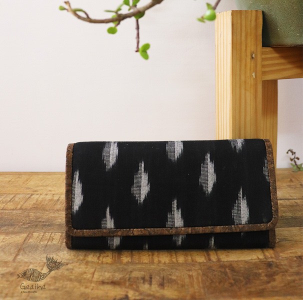 Auden ✠ Ikat Printed ✠ Ladies Purse ✠ 6