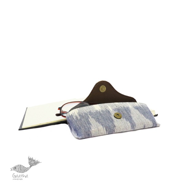 Auden ✠ Dabu Printed ✠ Specs Case ✠ 19