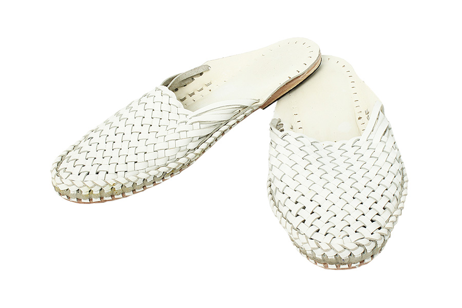 Kolhapuri Chappal { Women } 120