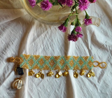 shop handmade Designer Bead & Gemstone Bracelet - Light Green