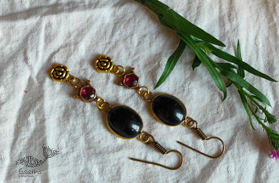 shop handmade Designer stone earring
