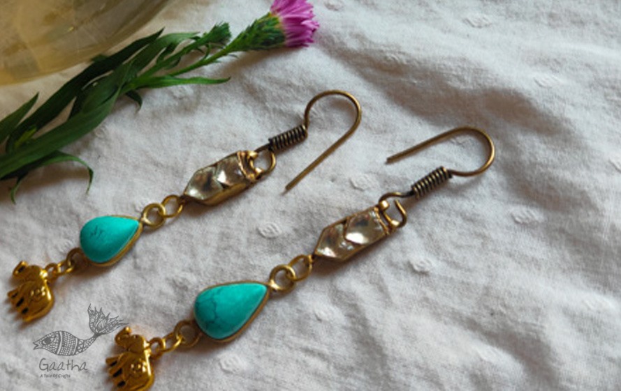 shop handmade Designer stone earring