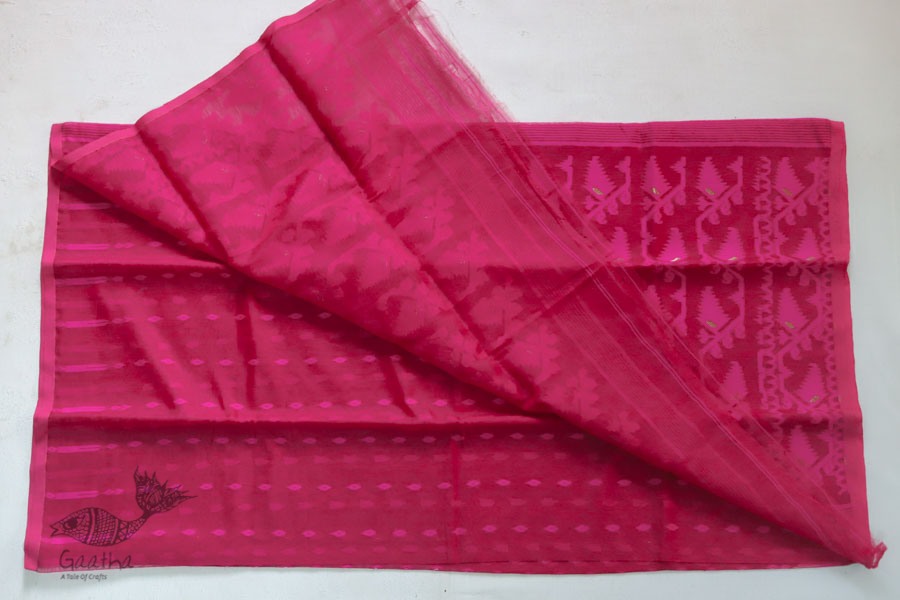 Indrani . इंद्राणी | Jacquard Hand loom ~ Dhakai Jamdani Saree ~ 8