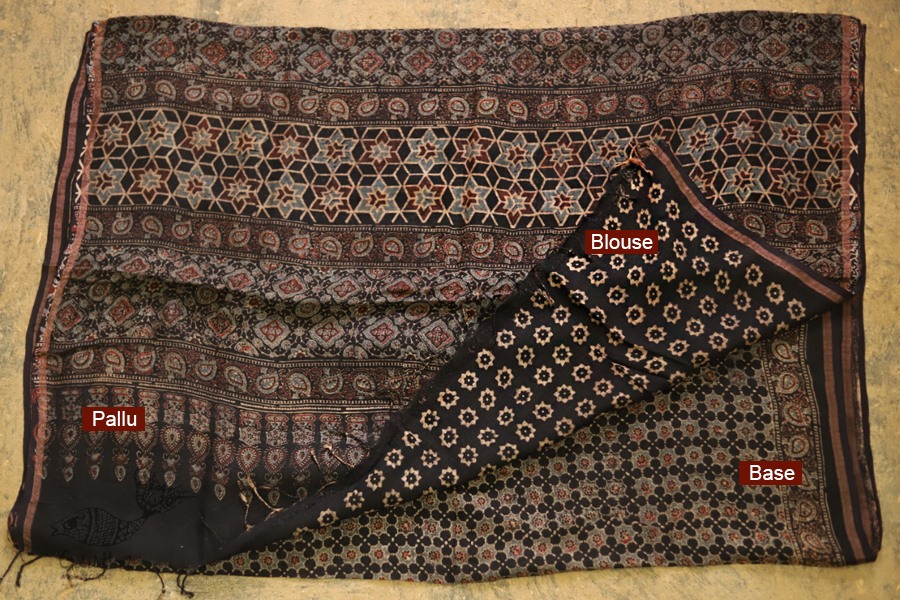 फ़लक ✽ Ajrakh Linen Saree ~ 19