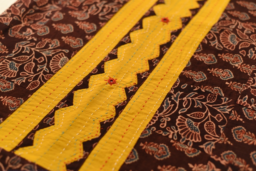 Buy Ajrakh Applique / Patchwork Cotton Turmeric Yellow saree