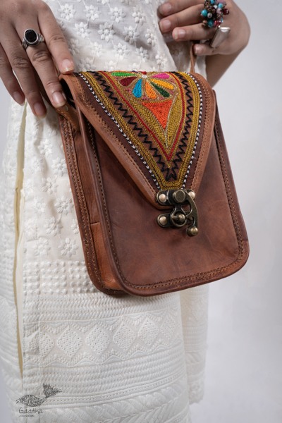 online embroidered leather hand bag