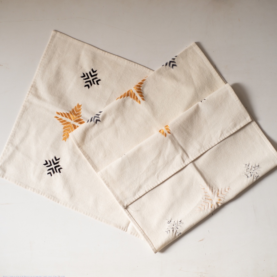 Shop Hand Embroidered Phulkari Table Runner- Off White