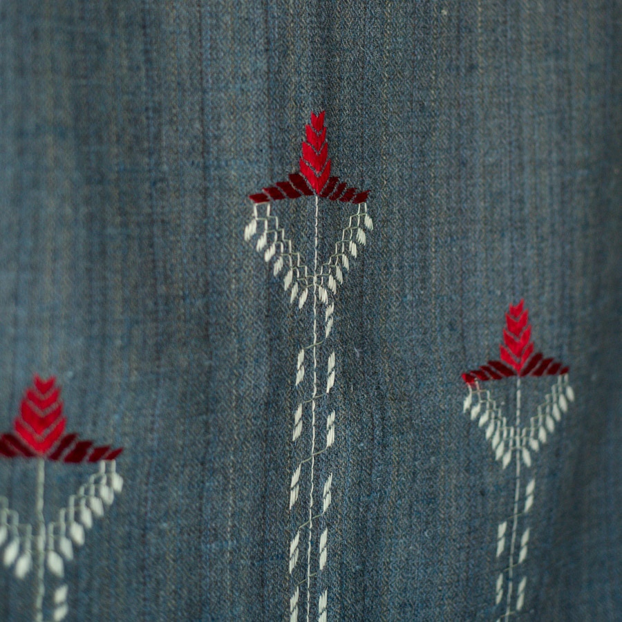 Shop Hand Embroidered Phulkari Woolen Shawl - Grey