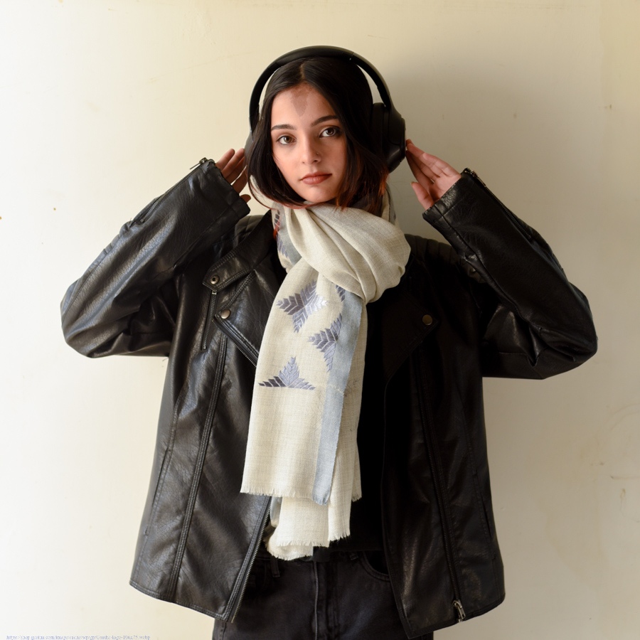 Shop Hand Embroidered Phulkari Wool Shawl