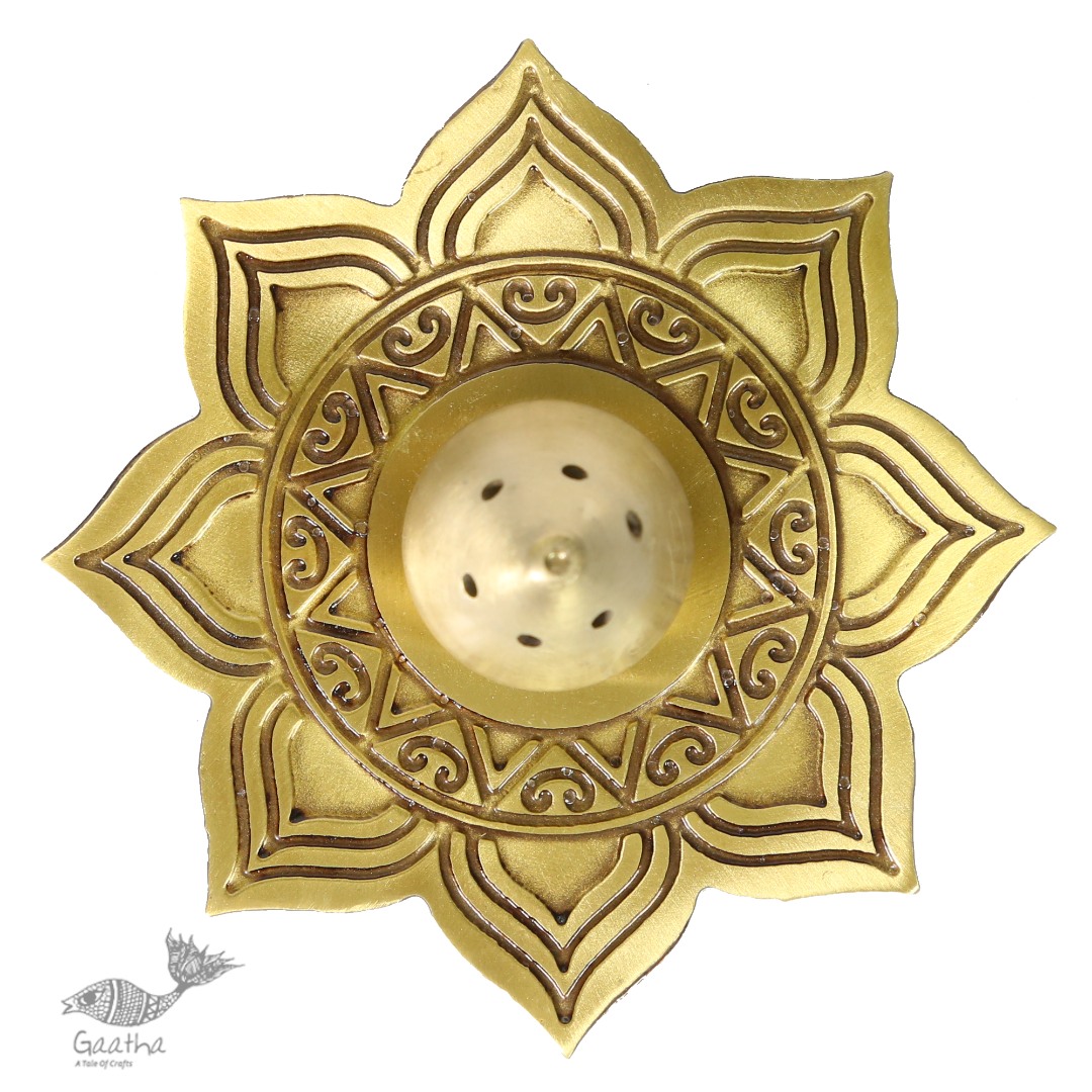 Nakshikathaa ✠ Incense Holder Gold ✠ 9