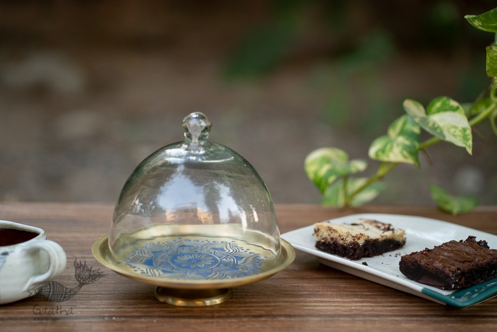 Nakshikathaa ✠ Brass Cake Stand with Glass Cloche ( Three Color Options )