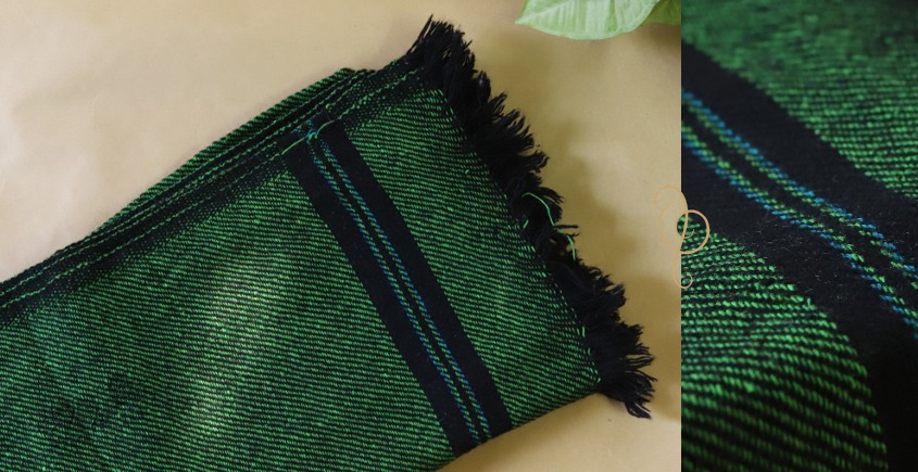 Cozy throws { B5 }