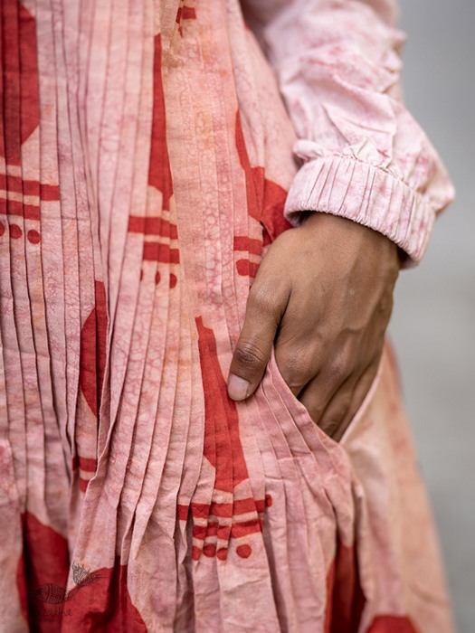 Bawra: Pleated Summer Holiday Dress