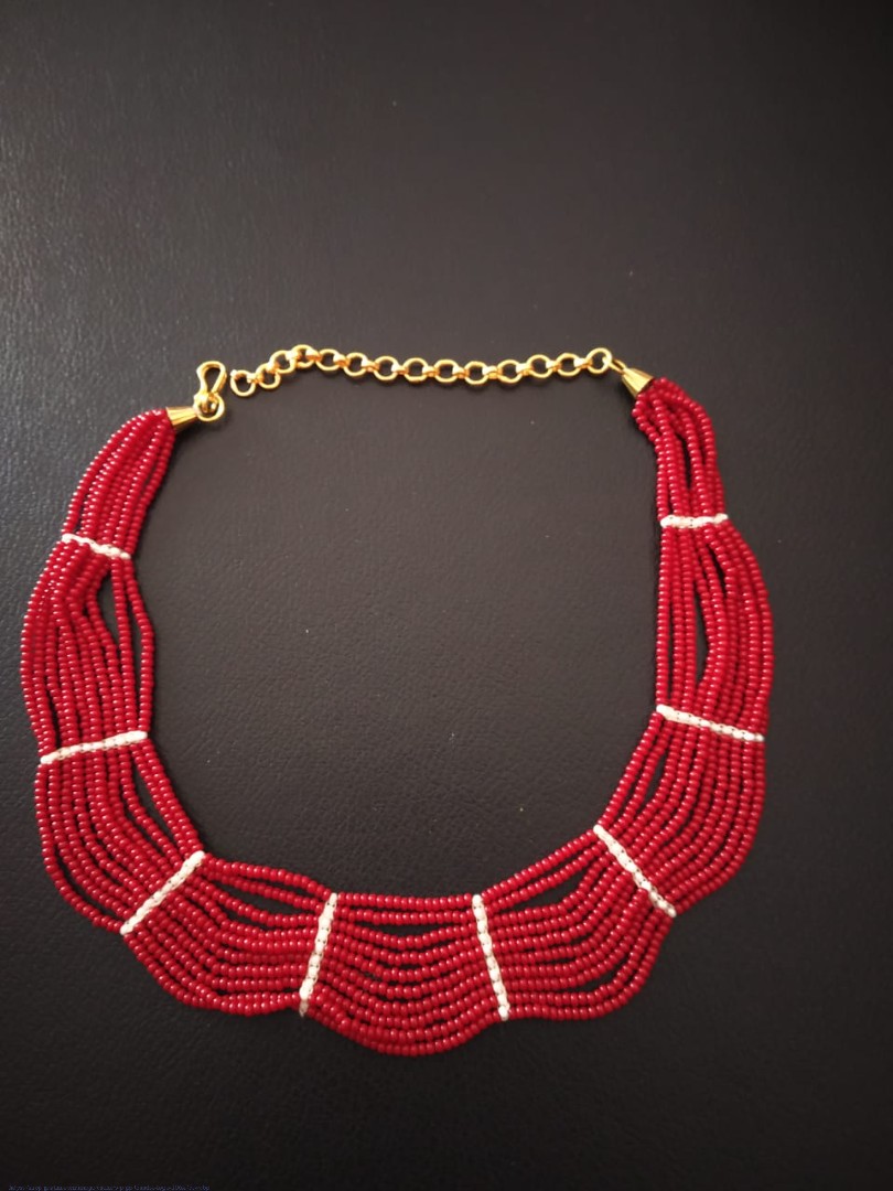 Handmade Bead jewelry ~ Red Necklace 
