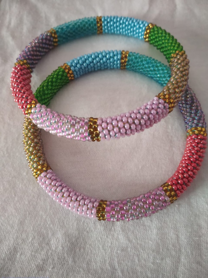 Handmade Bead jewelry ~ Pair of Bangles - pink