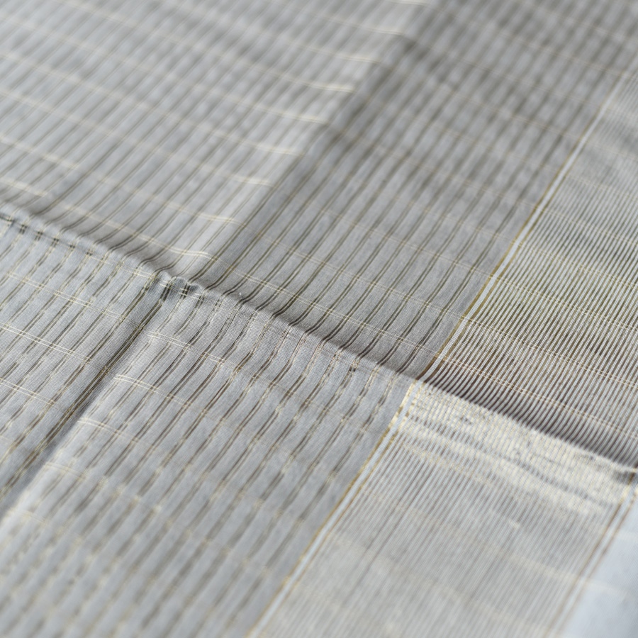 buy Bottle green Maheshwari pure silk saree antique gold zari weave, Gaatha collection