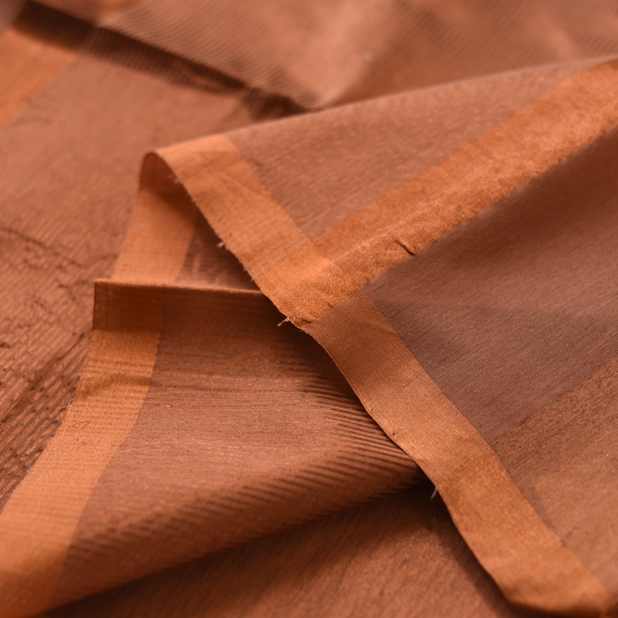 buy Maheshwari Silk - Golden Zri And Tissue Saree 