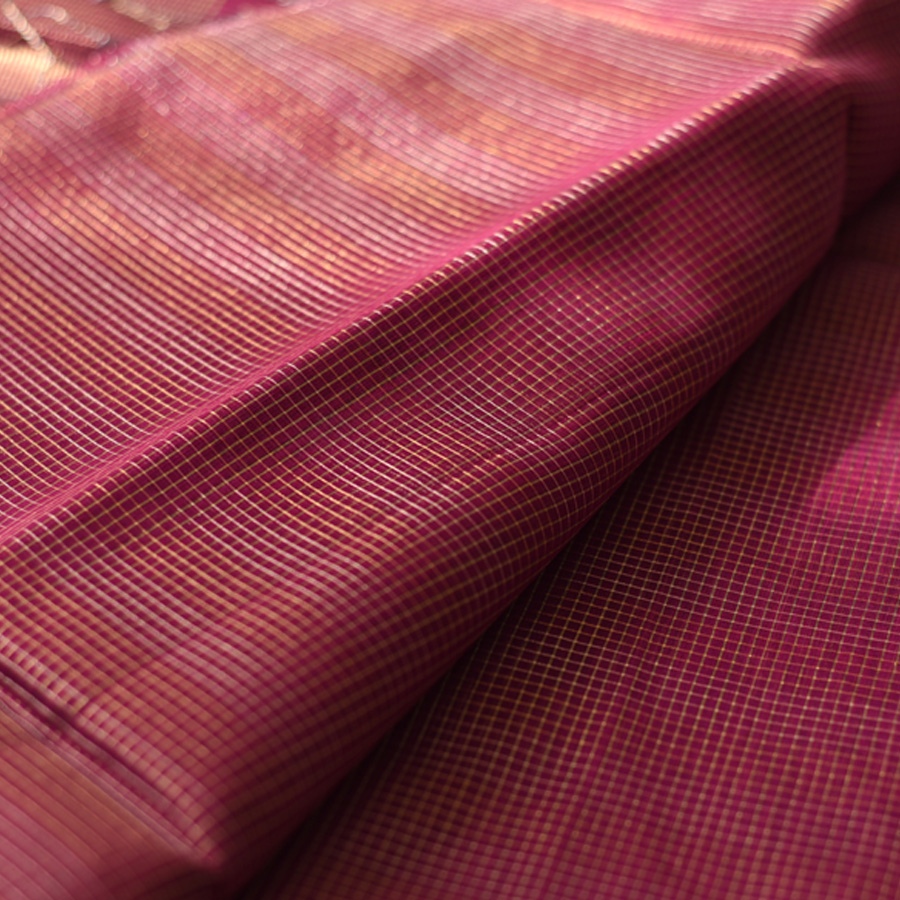 buy Handwoven Maheshwari Checks Saree ~ Purple