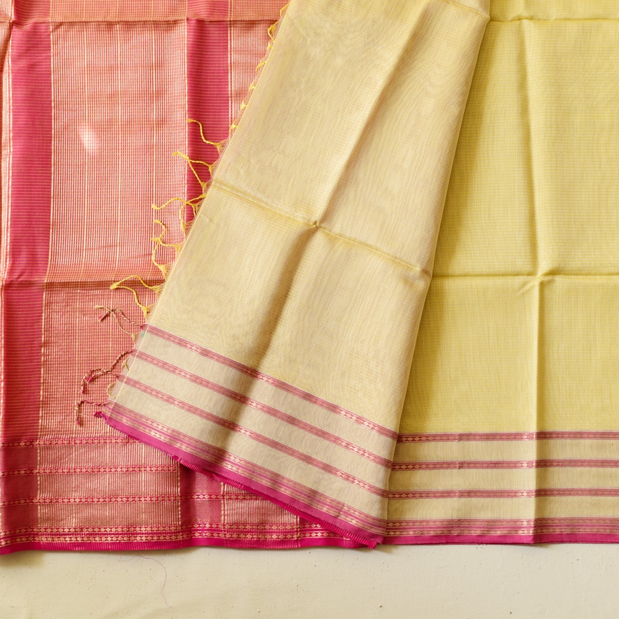 buy Handwoven Maheshwari Silk Saree