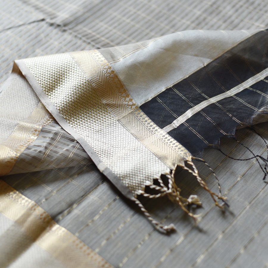 Black Maheshwari silk cotton saree dual gold silver zari border butta, Gaatha handloom