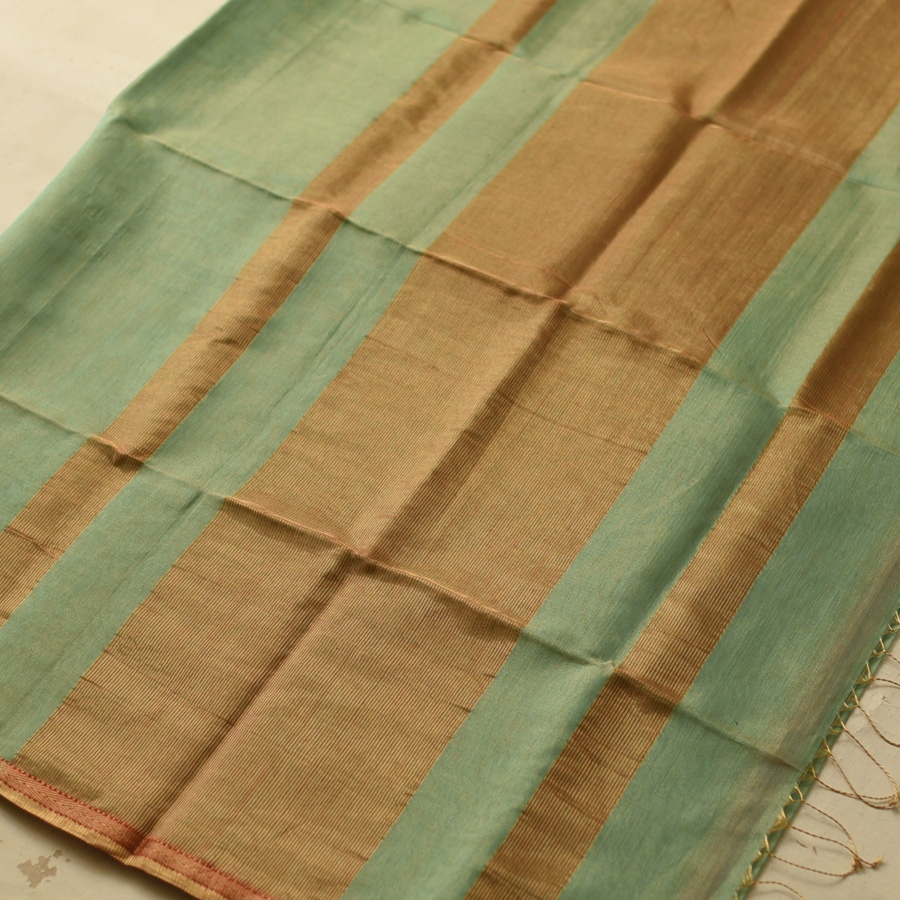 buy Maheshwari Silk - Golden Zri And Tissue Pistachio Green Saree 