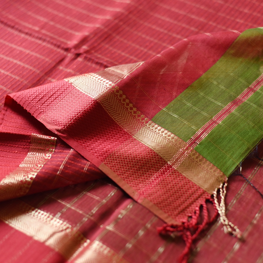 buy Handloom Maheshwari Silk Green Saree With Red Pallu