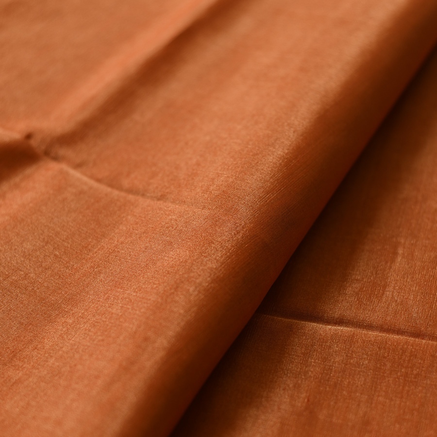 buy Maheshwari Silk - Golden Zri And Tissue Saree 