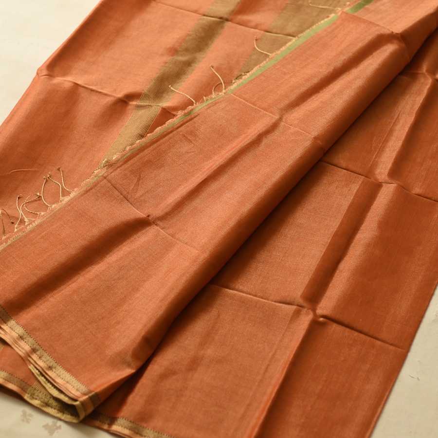 buy Maheshwari Silk - Golden Zri And Tissue Saree 
