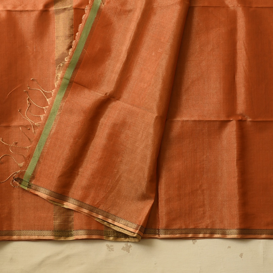 buy Maheshwari Silk - Golden Zri And Tissue Saree 