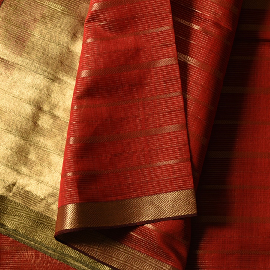 buy Maheshwari Silk Stripe Saree With Zari Border