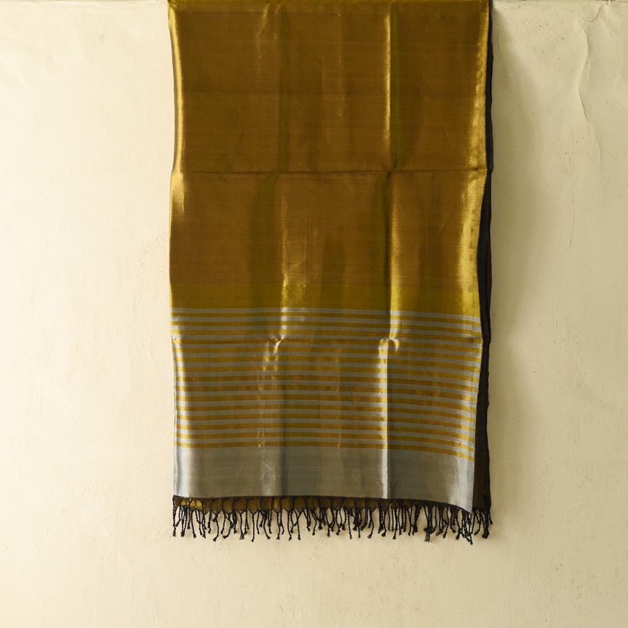 shop Maheshwari Handloom Dress Material (Top & Dupatta) - Golden & Silver