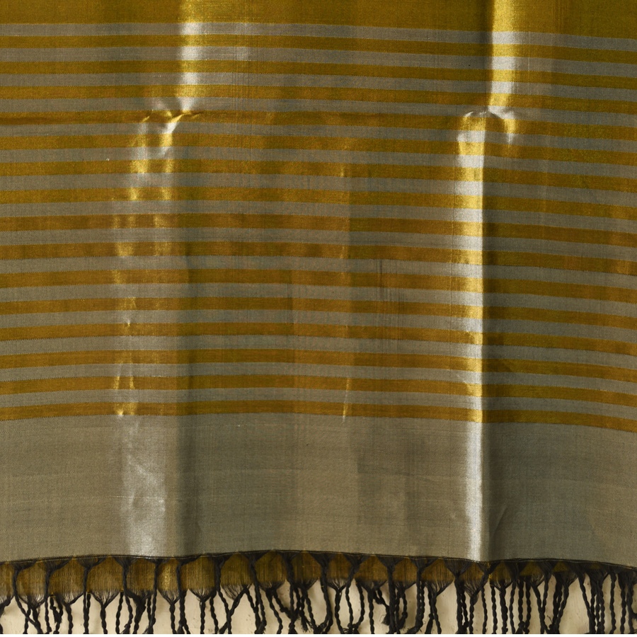 shop Maheshwari Handloom Dress Material (Top & Dupatta) - Golden & Silver