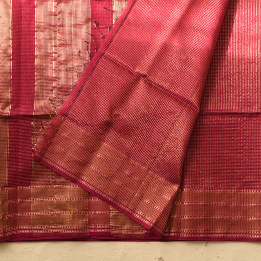 buy Handwoven Maheshwari Silk Magenta Saree