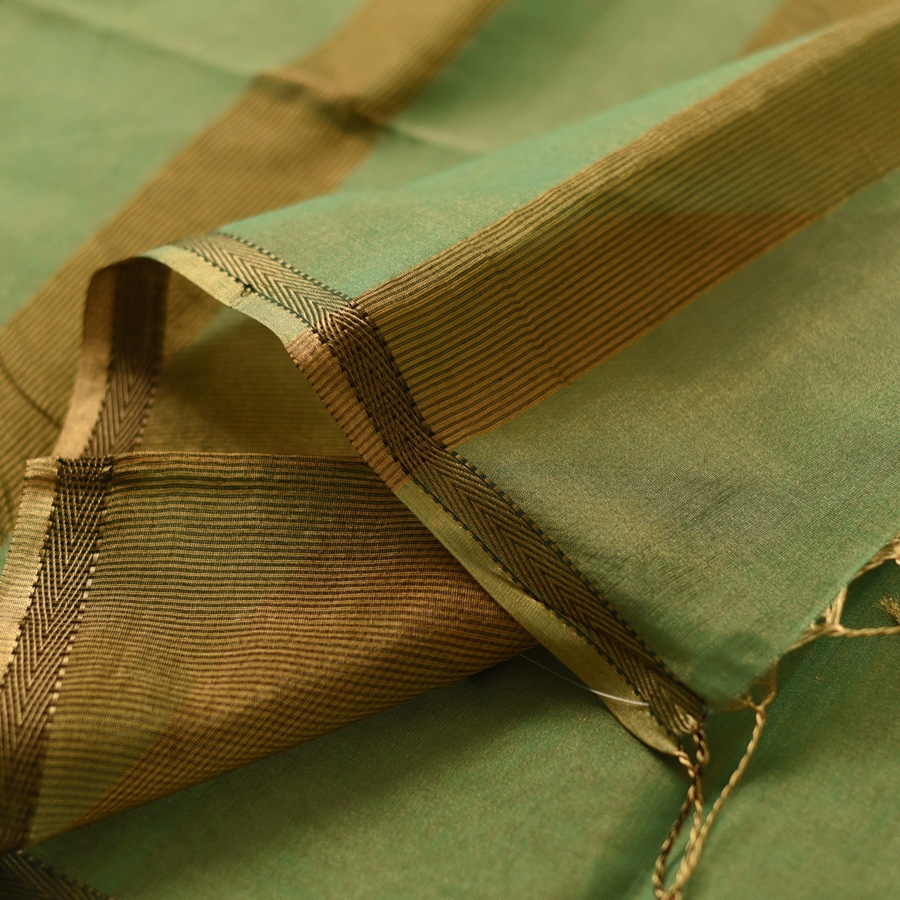 buy Maheshwari Silk - Golden Zri And Tissue Green Saree 