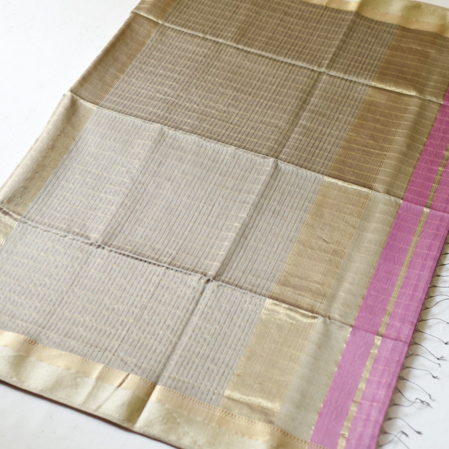 buy Handloom Maheshwari Silk Checks Saree ~ Mauve Pink