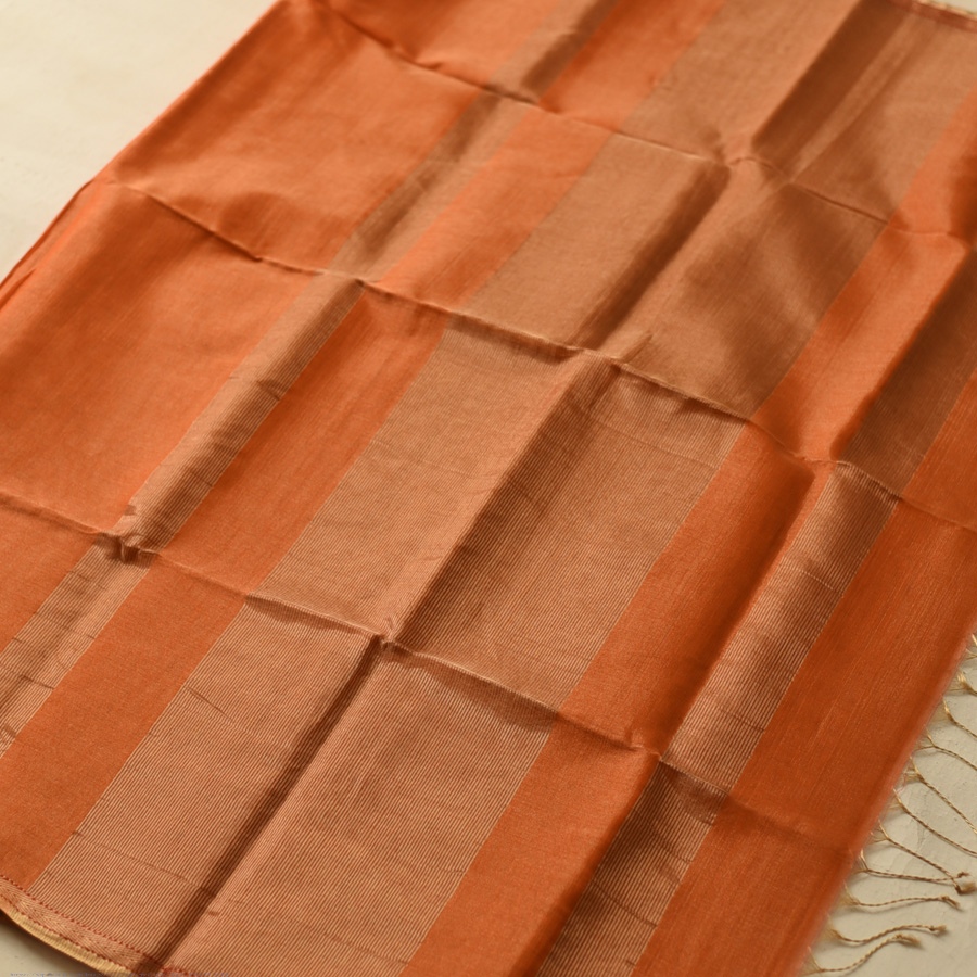 buy Maheshwari Silk - Golden Zri And Tissue Saree  orang