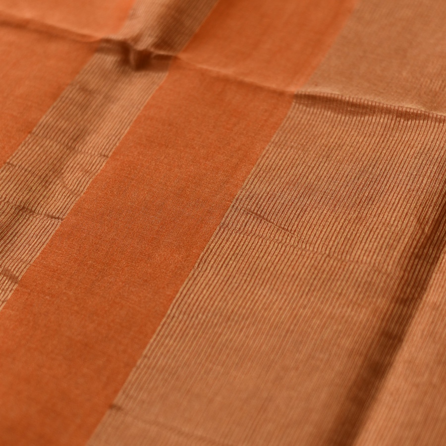 buy Maheshwari Silk - Golden Zri And Tissue Saree  orang