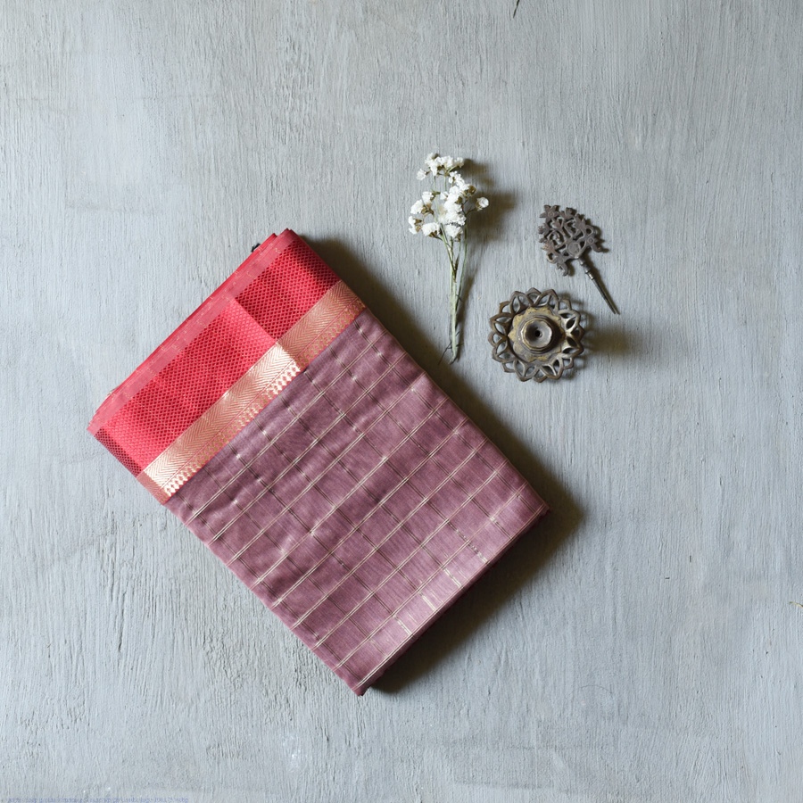 buy Handloom Maheshwari Silk Saree With Golden Zari Checks