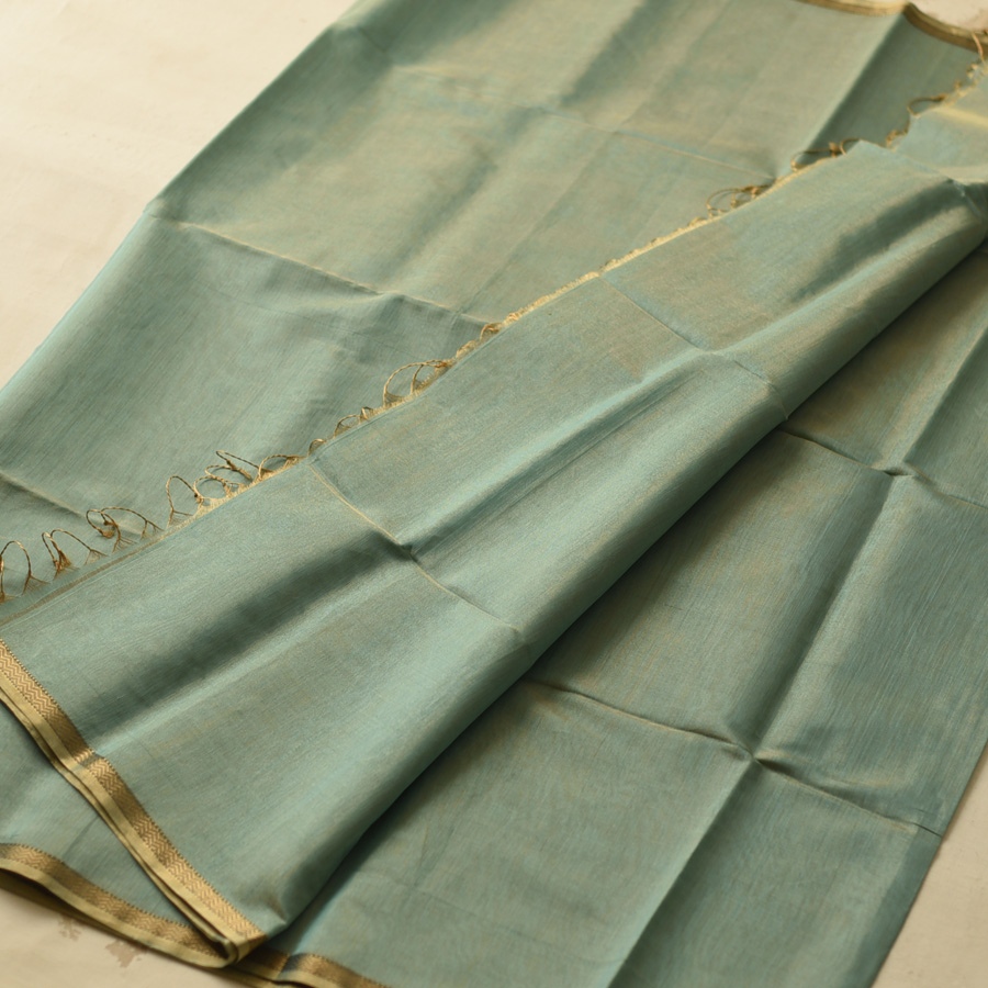 buy Maheshwari Silk - Golden Zri And Tissue Saree 