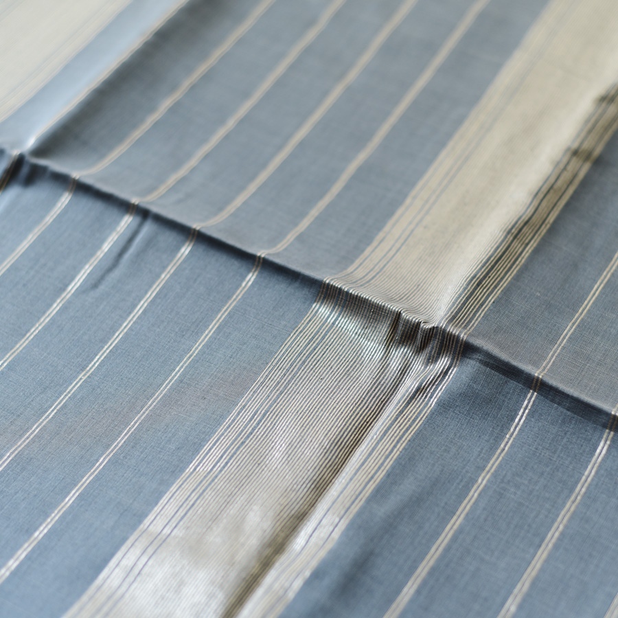 buy Handloom Silver Zari Border Maheshwari Silk Saree