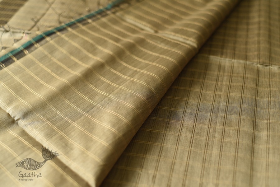 buy Handwoven Maheshwari Saree With Zari Border & Checks