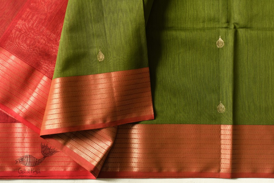 buy Handwoven Maheshwari Saree - Mehandi Green with Red Pallu