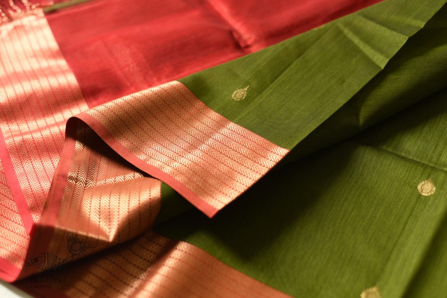 buy Handwoven Maheshwari Saree - Mehandi Green with Red Pallu