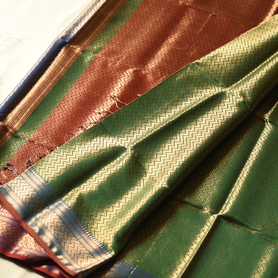 buy Handwoven Maheshwari Silk & Zari Green Saree ( Zari Brocade)