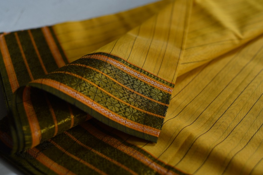 shop maheshwari cotton silk saree with zari border - light yellow