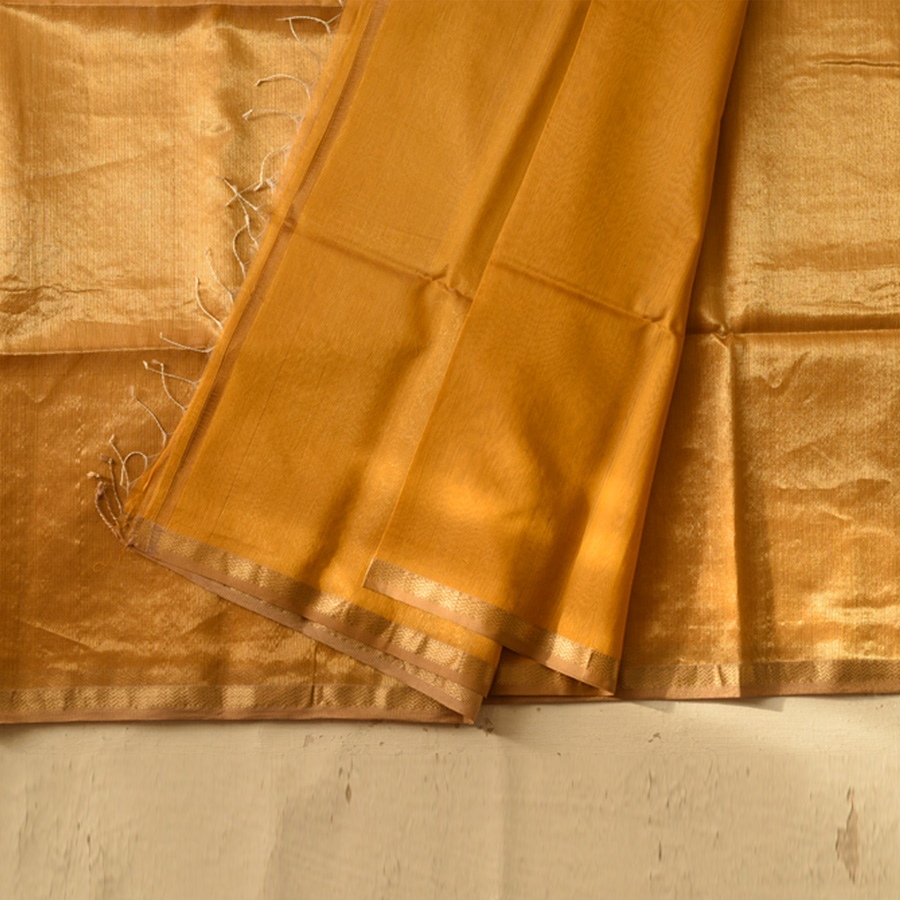 buy Handwoven Maheshwari Silk Saree