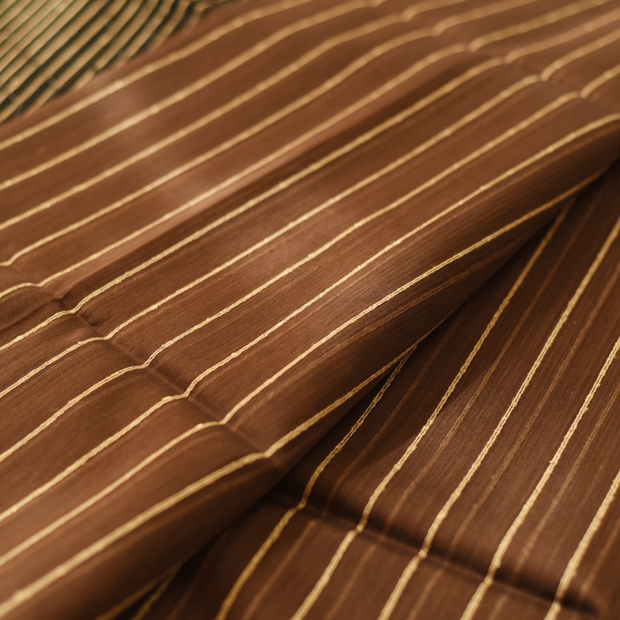 buy Handloom Maheshwari Silk Brown Saree With Black Pallu