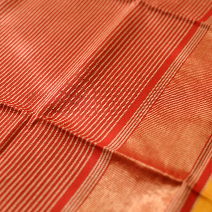 Black Handloom Maheshwari Silk Yello Saree With Zari Border