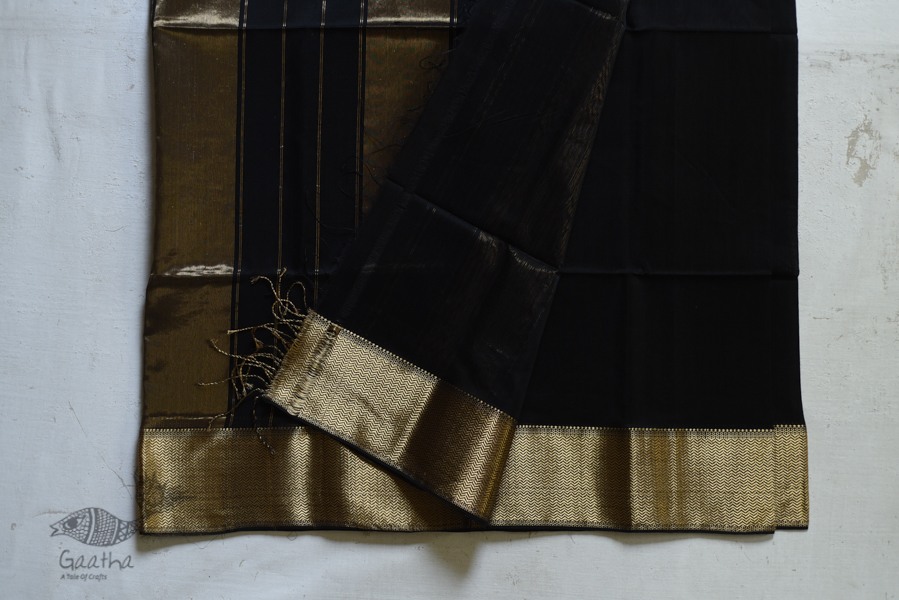 maheshwari handwoven silk black saree with zari border