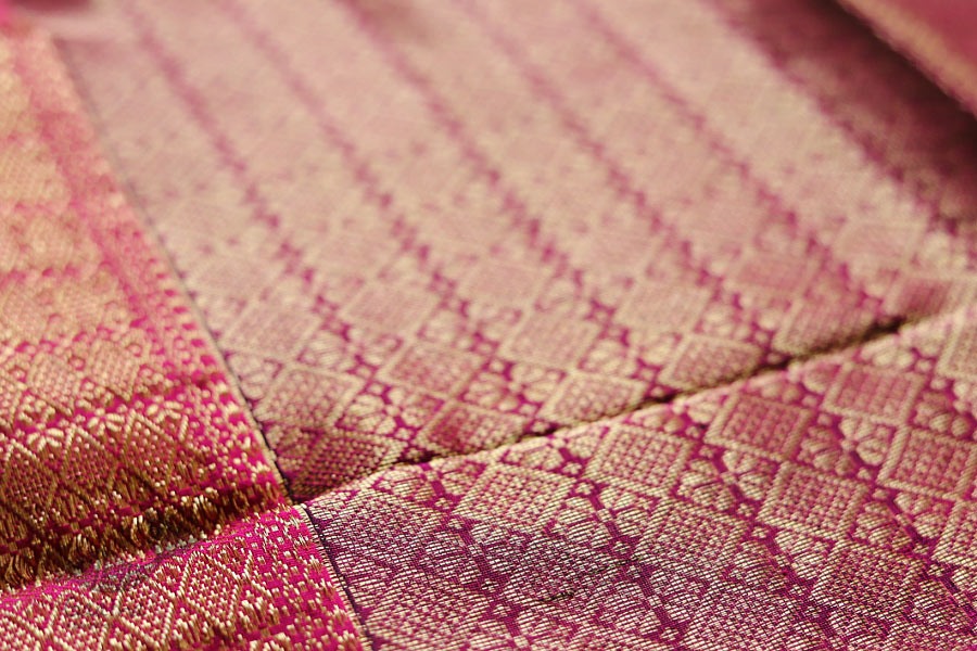 Ojovati ❢  Maheshwari ❢ Pure Silk Saree with Zari Border ❢ 2